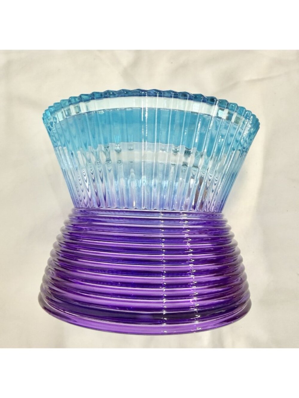 Bath & Body Works AQUA MARINE/PURPLE OMBRE Faceted Glass Pedestal 3-Wick Holder